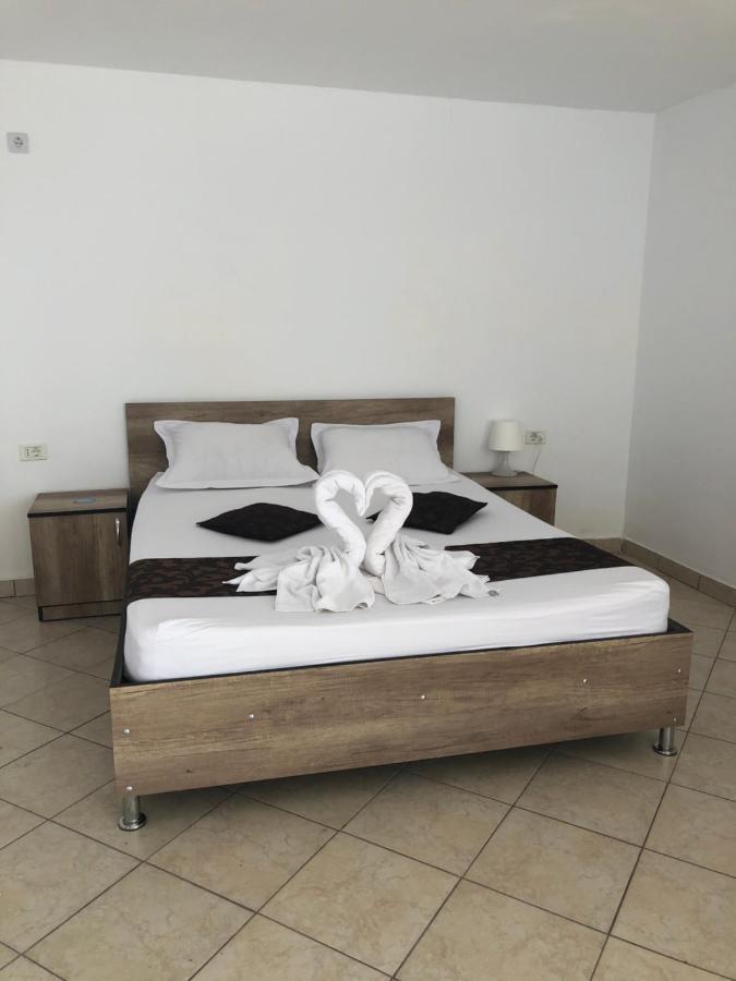 Hotel Marcos à Costinesti Extérieur photo