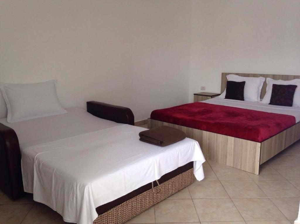 Hotel Marcos à Costinesti Extérieur photo