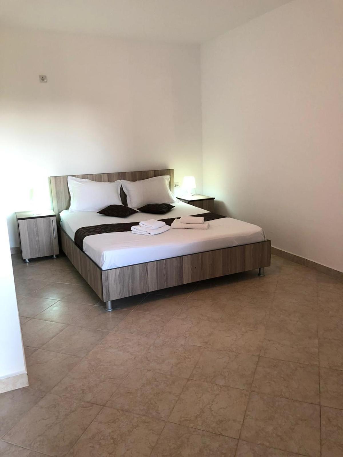 Hotel Marcos à Costinesti Extérieur photo