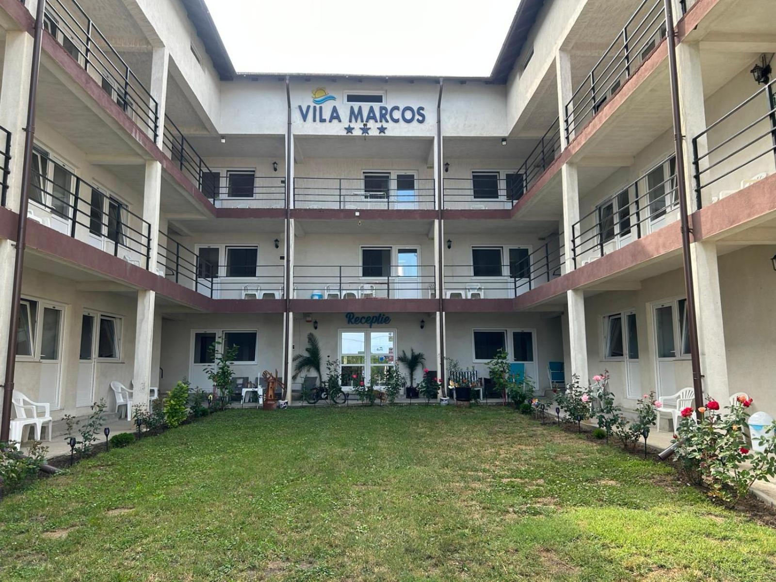 Hotel Marcos à Costinesti Extérieur photo