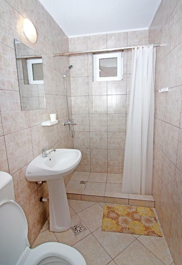 Hotel Marcos à Costinesti Extérieur photo